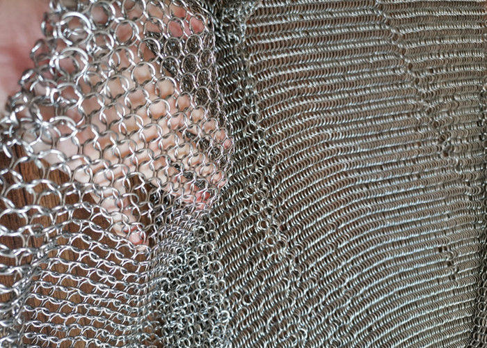Stainless Steel Anti Cut Metal Ring Mesh Chainmail Mesh Use For Exhibition Halls
