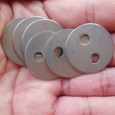 25 Mm SS Lacing Washers With 2 Holes  For  Fabrication Of Insulation Blankets