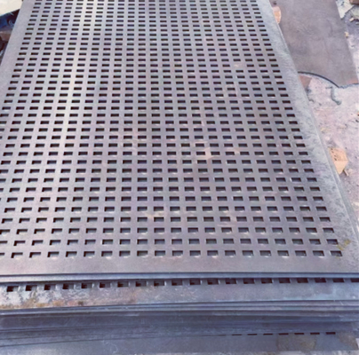 Crimped Type Self Cleaning Screen Mesh For Pig Flooring with 10x50 Mm Aperture